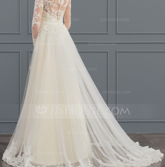 Brand new, Vintage, Lace Wedding Dress - Picture 3 of 4